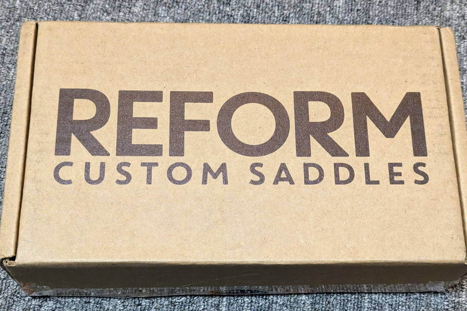 熱成形】超びっくりサドル！REFORM【究極サドル！？】 - フラフラ散財日記