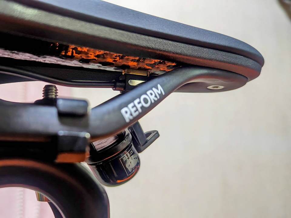 reformリフォルム 熱成形サドル SEYMOUR 未使用新品